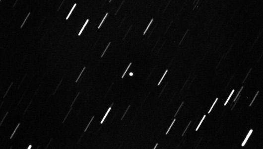 The Virtual Telescope Project in Italy captured this view of giant asteroid 1998 QE2 on May 30, 2013. Photo via Gianluca Masi/Virtual Telescope Project.