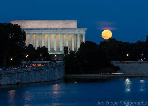 supermoon-lincoln-memorial-06-23-2013