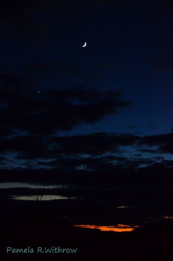 Venus and moon as seen on the U.S. East coast. Pamela Sam Withrow caught this image in Crawley, West Virginia on November 6. See how much the moon has moved? From the U.S. on November 6, the moon was far above Venus. Thank you, Pamela!