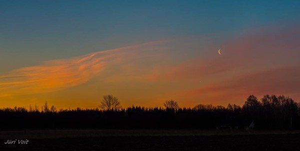 Juri Voit caught the moon and Venus on March 27 from Estonia.