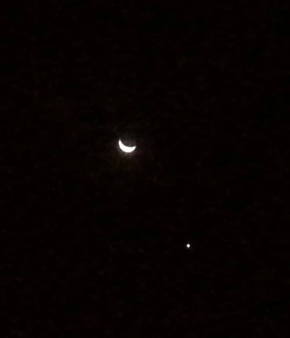 Swati Malde caught the moon and Venus on March 27 from Nairobi, Kenya.