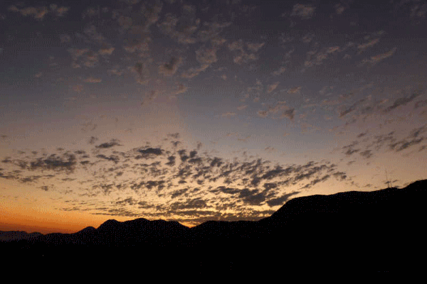 Last night's sunset in Mutare, Zimbabwe - May 10, 2015 - made spectacular by volcanic aerosols carried across the Atlantic from Chile's Calbuco volcano, which erupted April 22.  Animation by Peter Lowenstein.