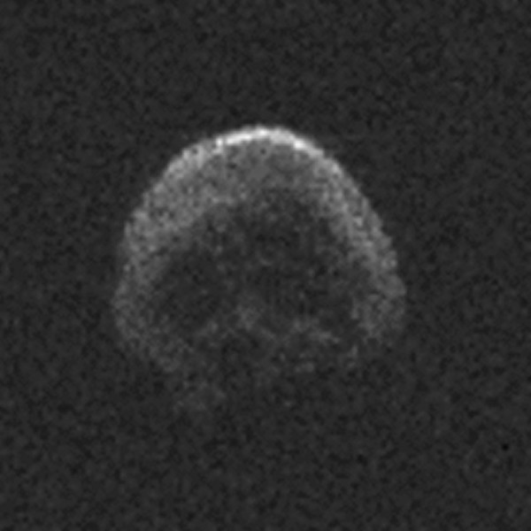 This image of asteroid 2015 TB145, a dead comet, was generated using radar data collected by the National Science Foundation's 1,000-foot (305-meter) Arecibo Observatory in Puerto Rico. The radar image was taken on Oct. 30, 2015, and the image resolution is 25 feet (7.5 meters) per pixel. Image credit: NAIC-Arecibo/NSF 