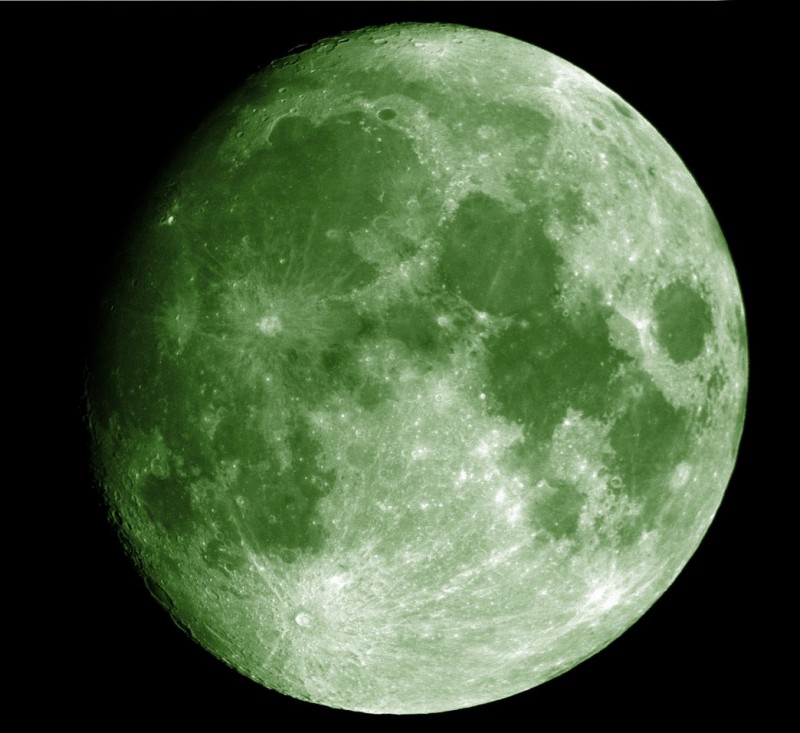 Green_moon EarthSky