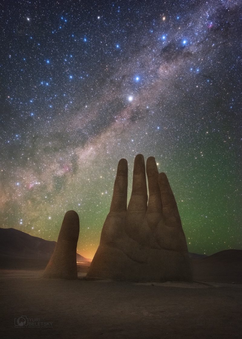 Hand Of The Desert At Night Today S Image Earthsky