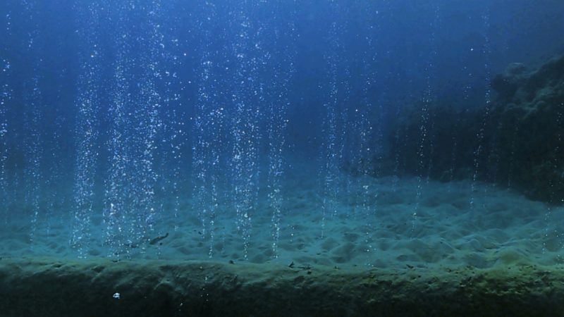 Scientists listen to ocean bubbles