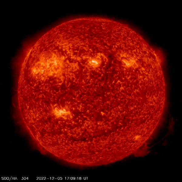 Dec 6, 2022Sun activity shows dancing prominences all around.
