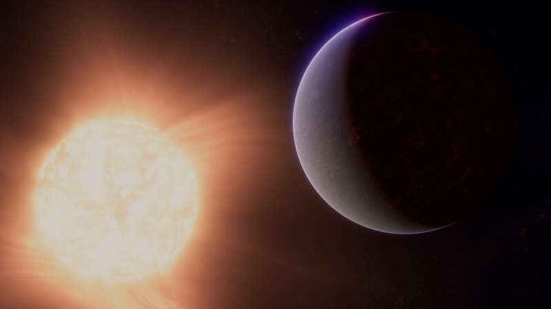 Atmosphere on rocky exoplanet: Bluish-green planet with large bright sun very close by.