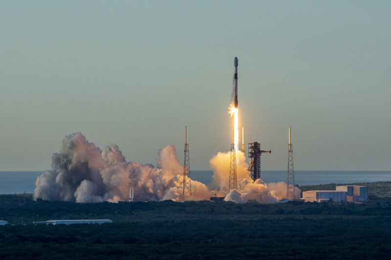 Lista de satélites Starlink que SpaceX lanzará en julio de 2024