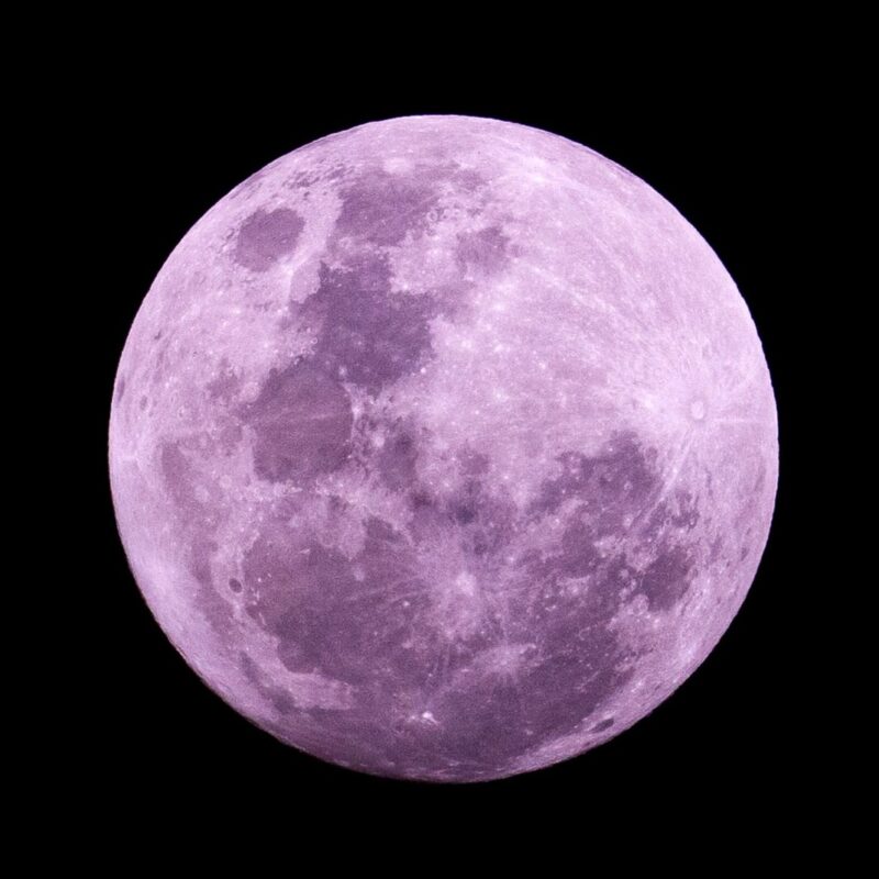 An "upside-down" full moon, or full moon viewed from the Southern Hemisphere.