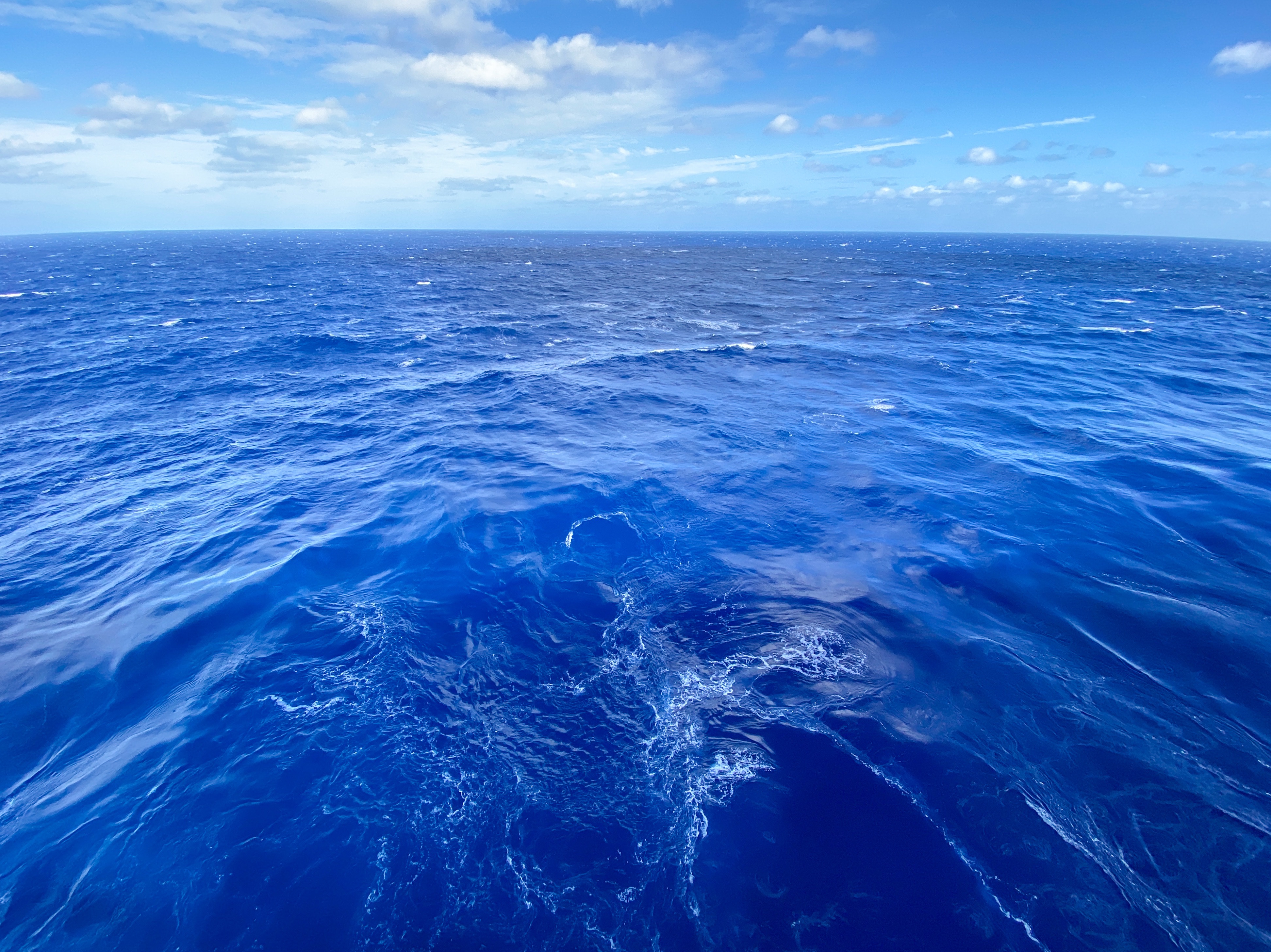 Море какое бескрайнее. Карибское море Атлантический океан. Тихий океан и Атлантический океан. Мировой океан тихий океан. Воды Тихого океана.