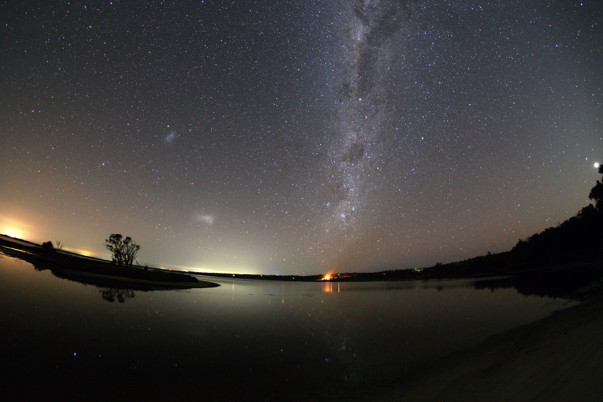 Community photo entitled  by Simon Capone on 09/04/2021 at Island Point, Western Australia.