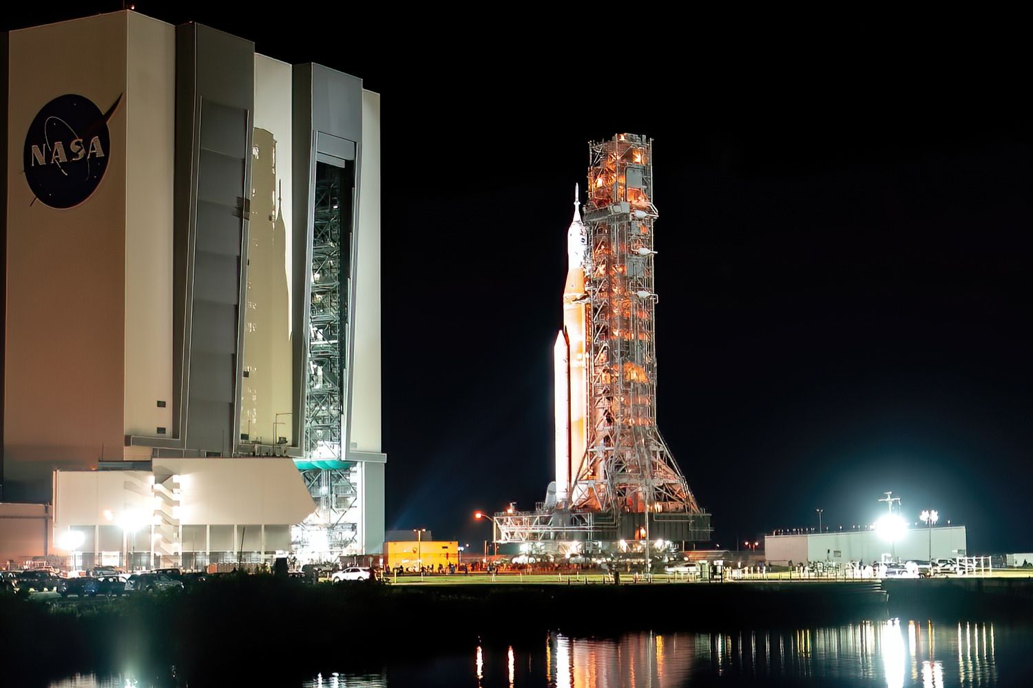 Community photo entitled  by Graham Smith on 08/16/2022 at Kennedy Space Center~Vehicle Assembly Building (VAB)