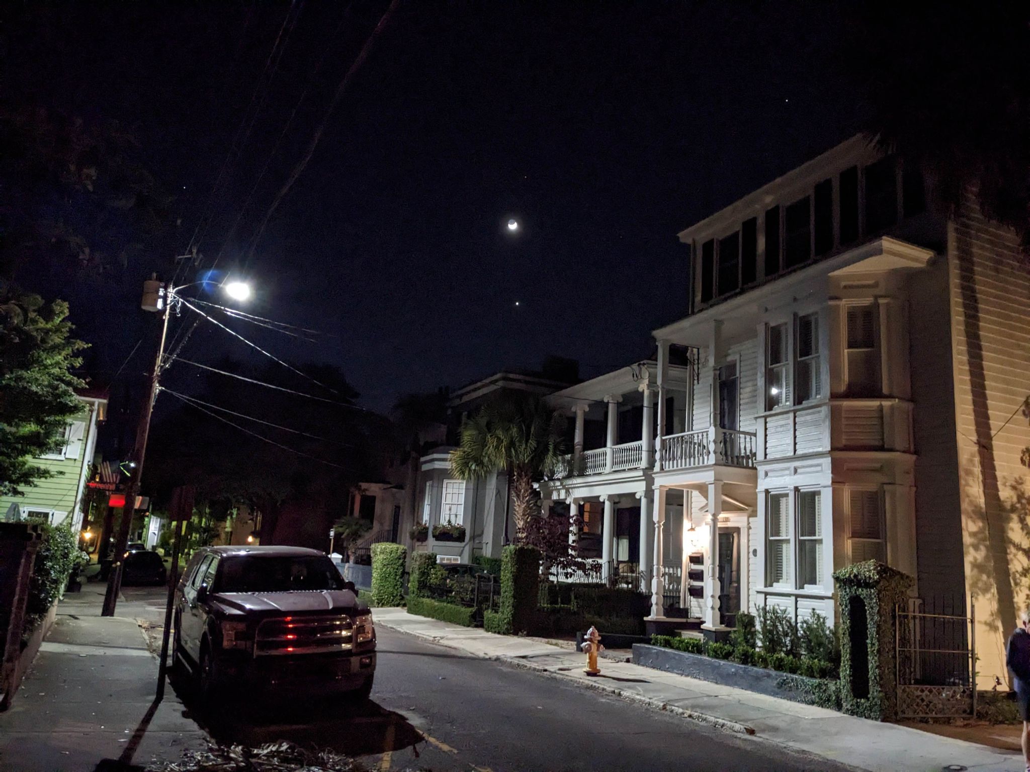 Community photo by Jet Thomas | Tradd Street in Charleston, South Carolina, USA