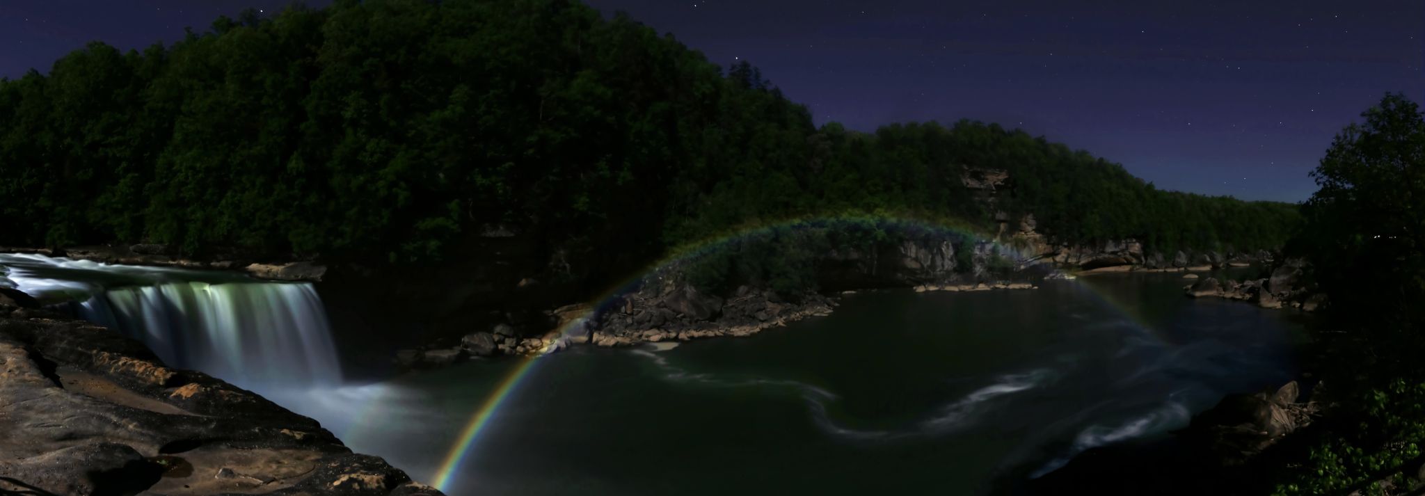 Community photo by Travis Tracey | Cumberland Falls, Kentucky