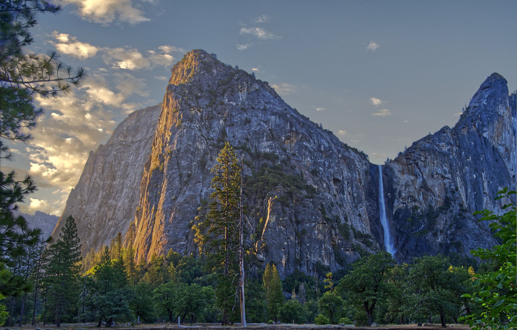 Community photo entitled  by Ron Andersen on 07/22/2023 at Yosemite National Park, California, USA